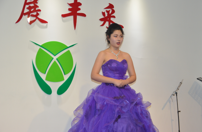 程丽 火焰在燃烧